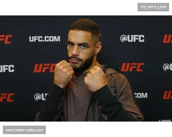 加布里埃尔·邦菲姆飞膝KO兰迪·布朗 喊话科尔比·考文顿 加布里埃尔·邦菲姆飞膝KO兰迪·布朗 喊话科尔比·考文顿